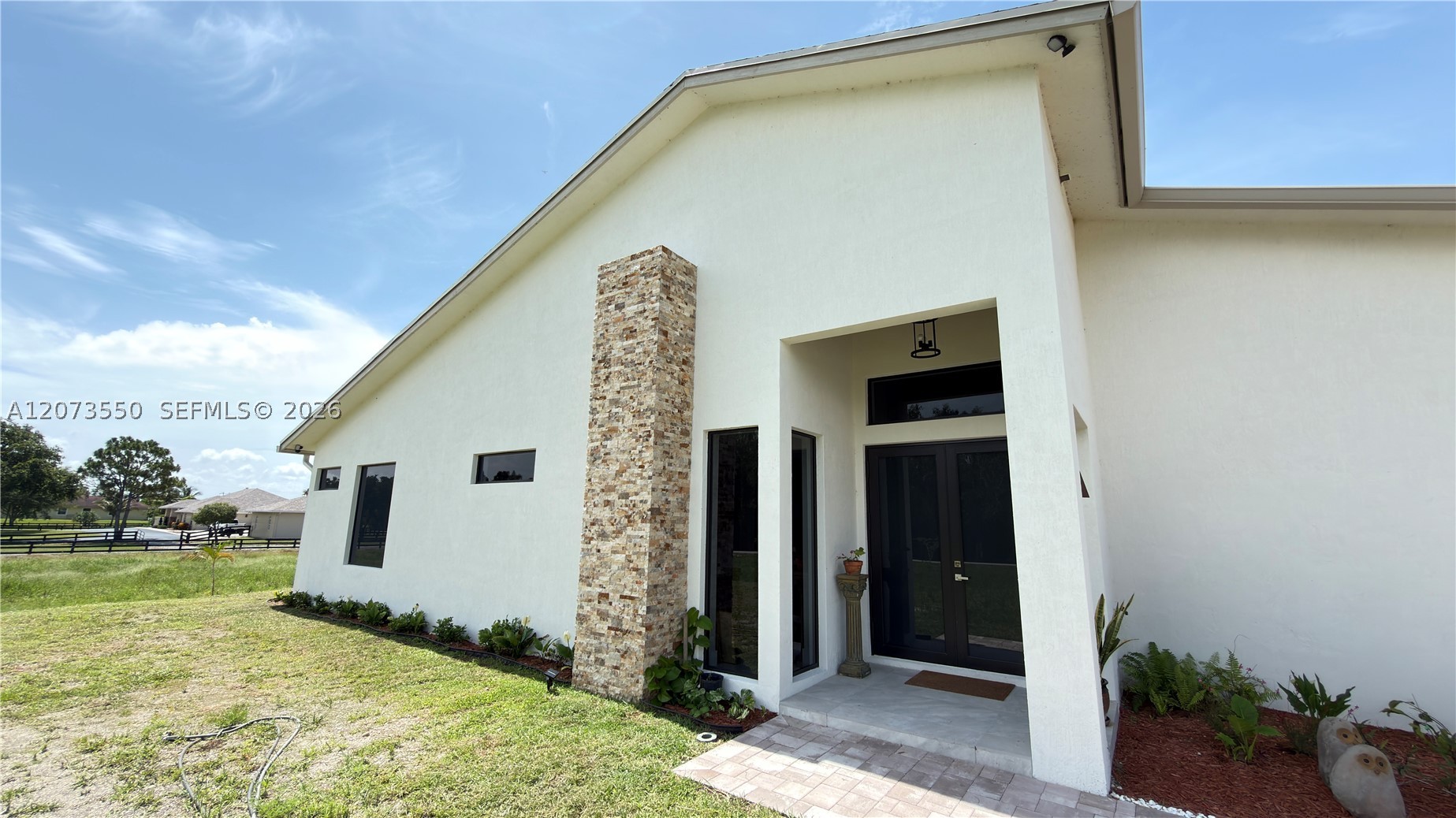 main property photo 95