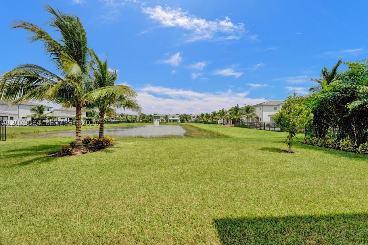 main property photo 79