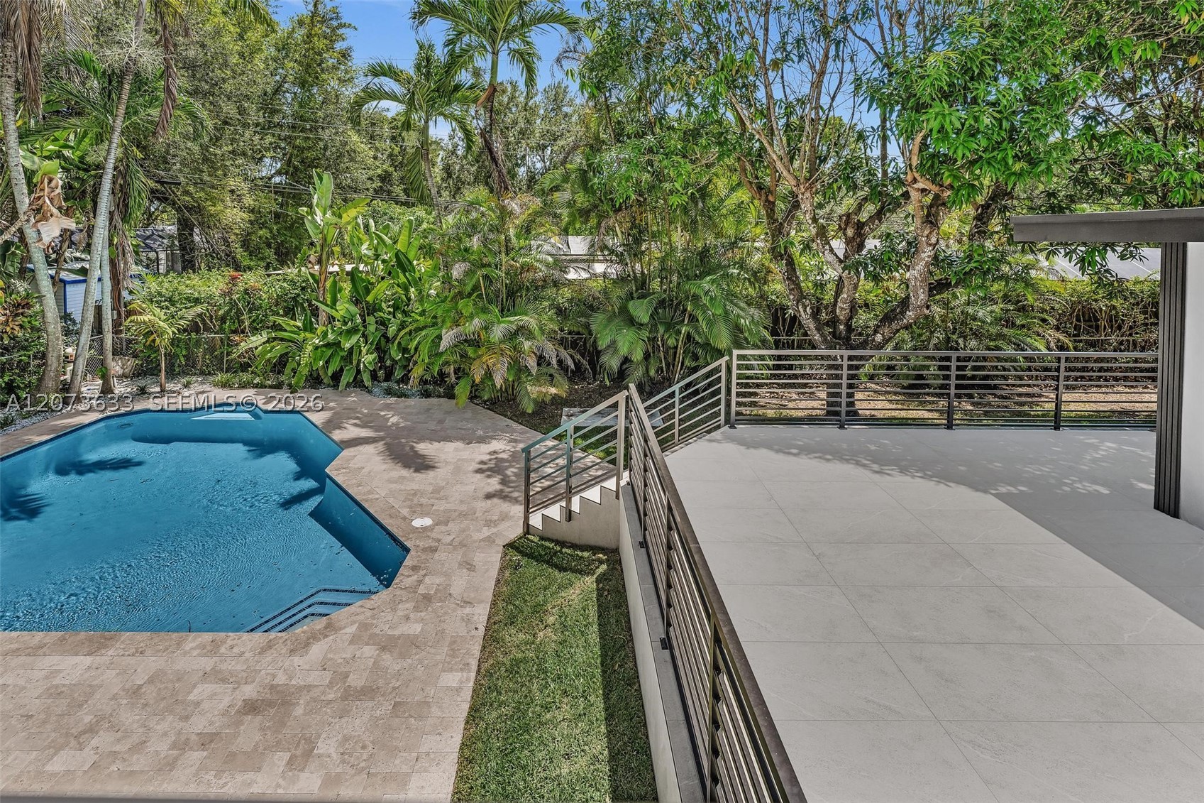 main property photo 49