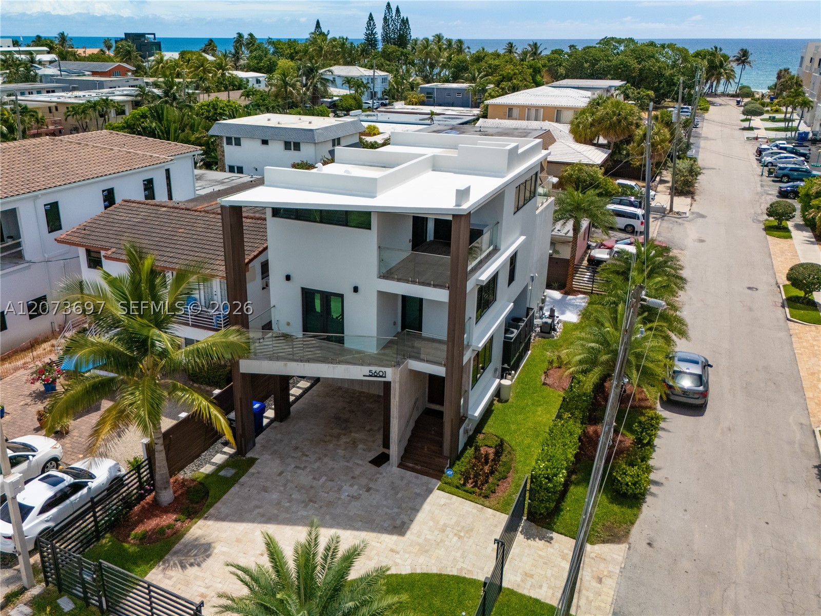 main property photo 83
