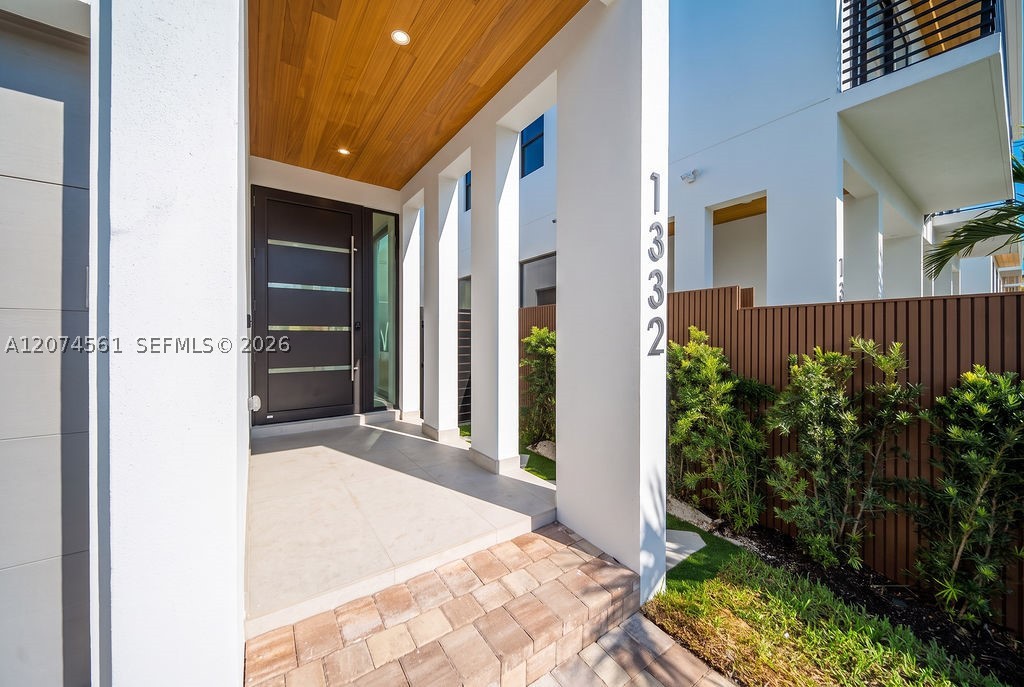 main property photo 57