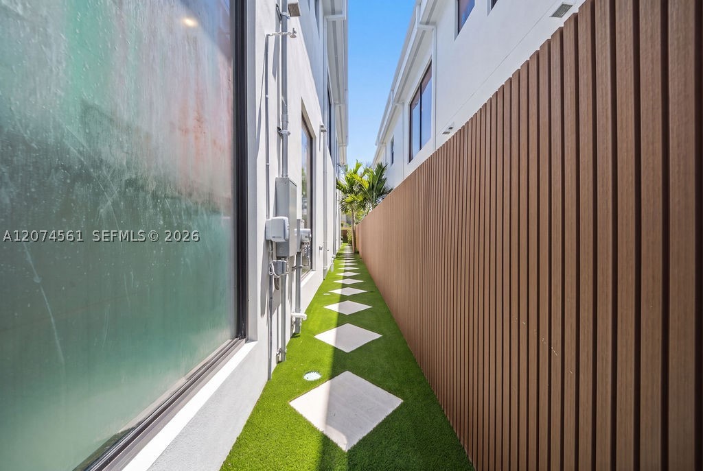 main property photo 60