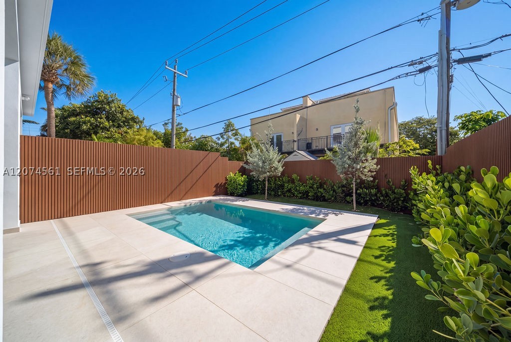 main property photo 64
