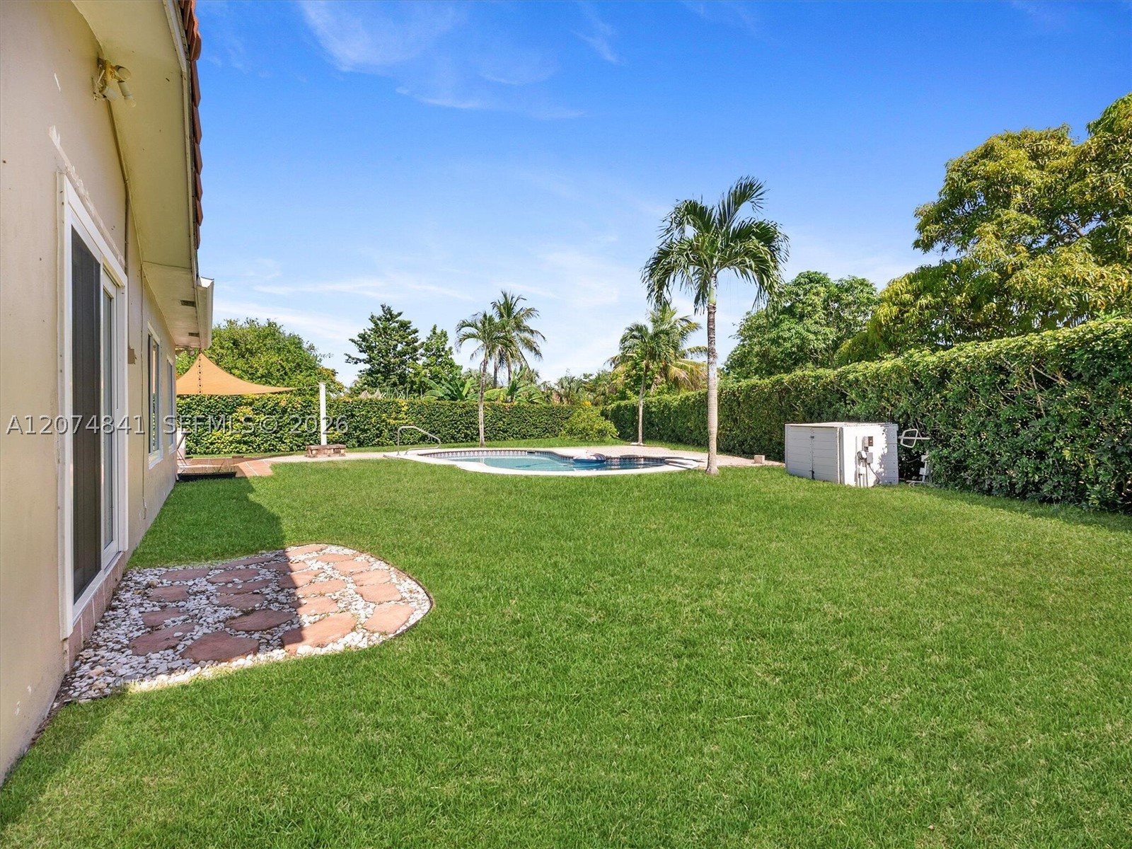main property photo 42
