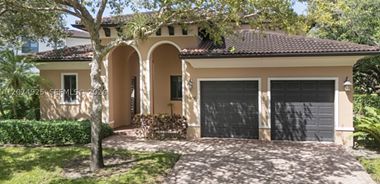 image of property with 4 Bed | 4 Bath | 2,900 Sqft