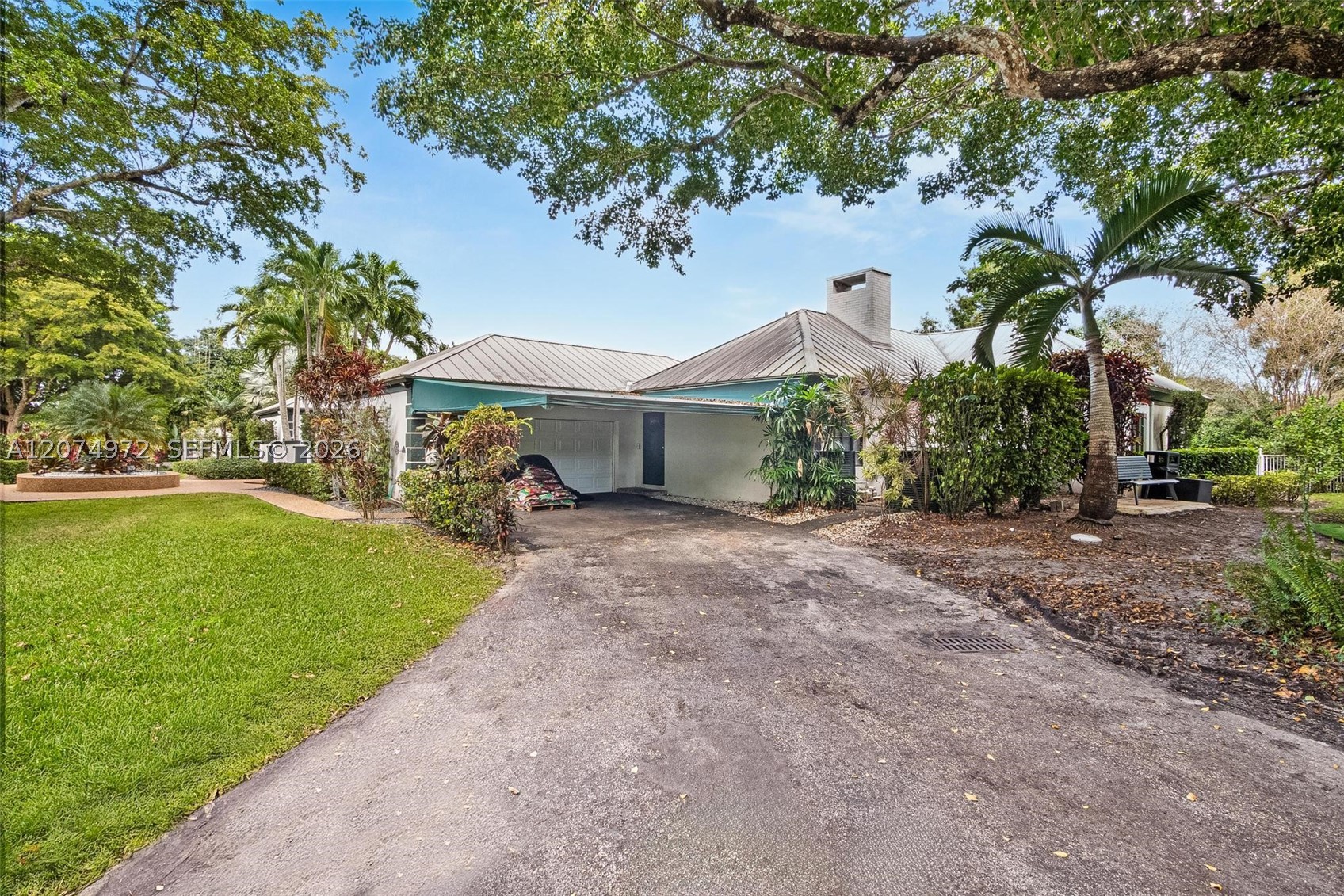 main property photo 51