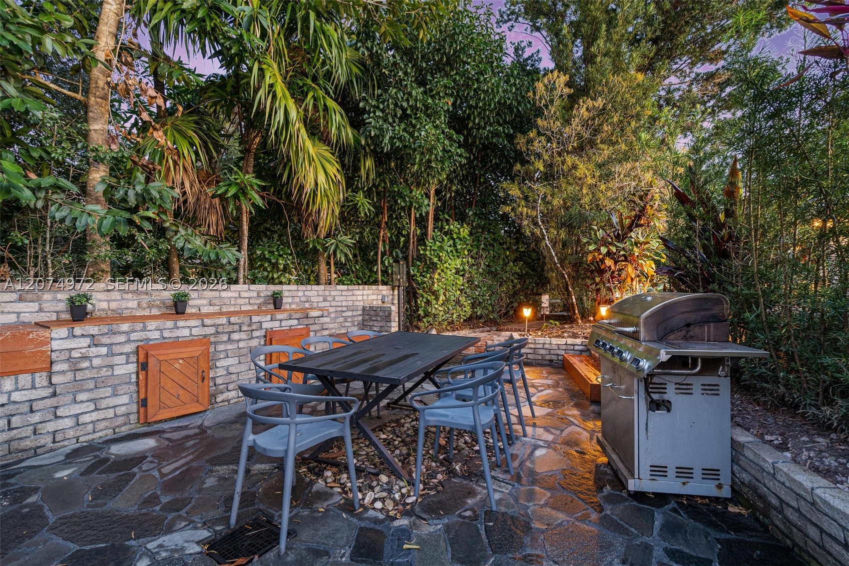 main property photo 74