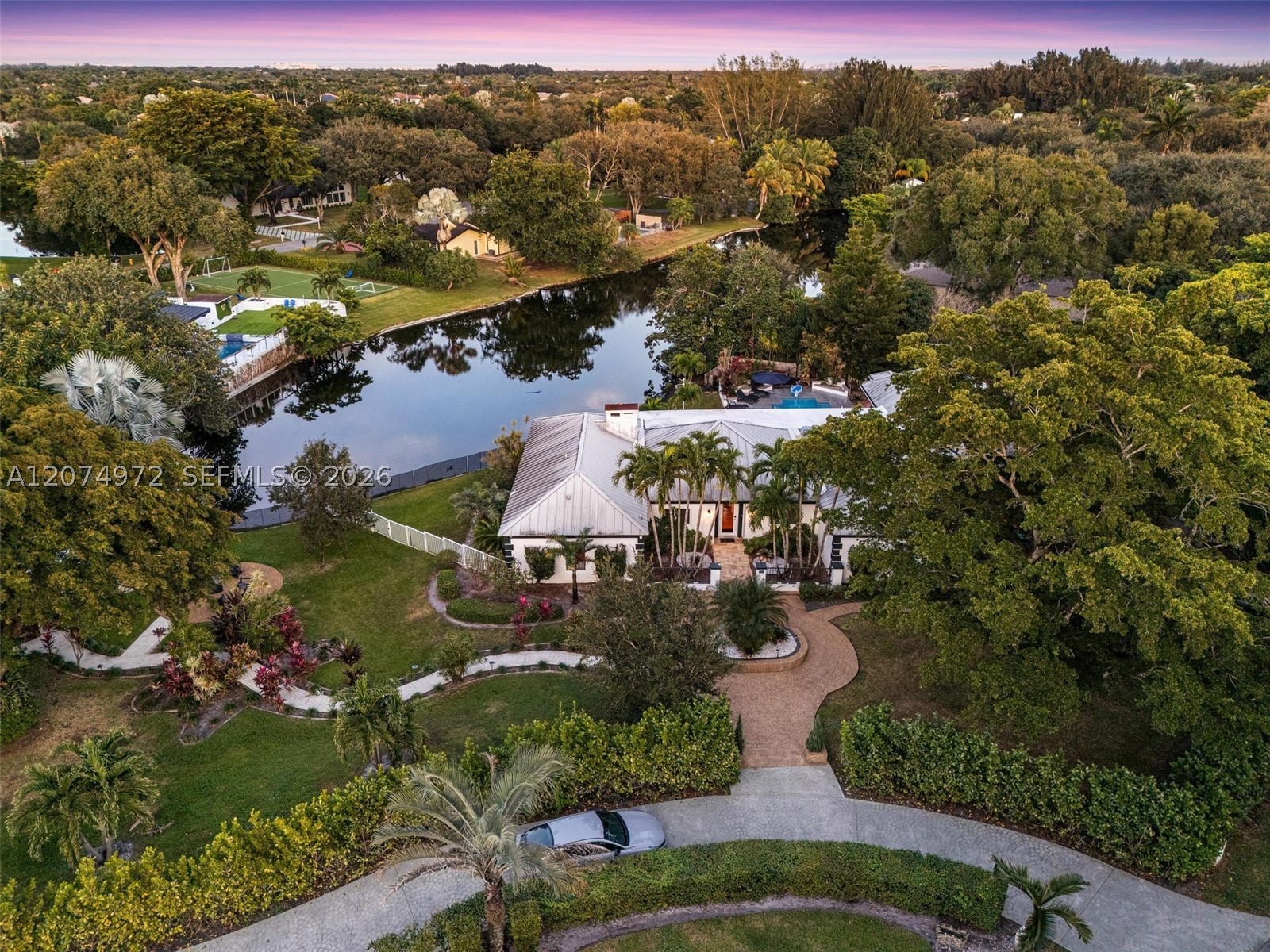 main property photo 85