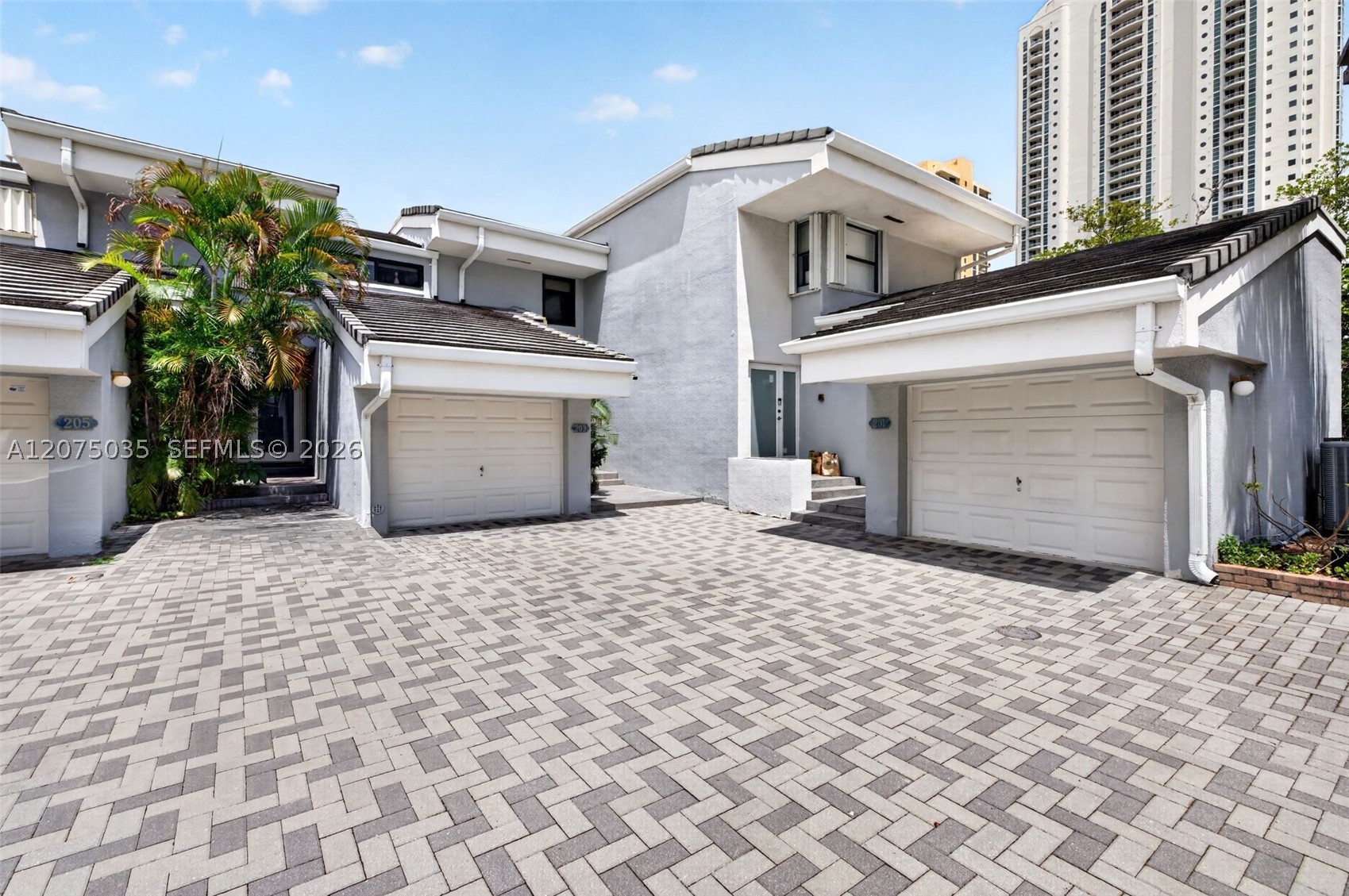 main property photo 74
