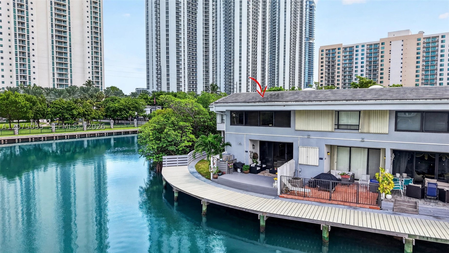 main property photo 78