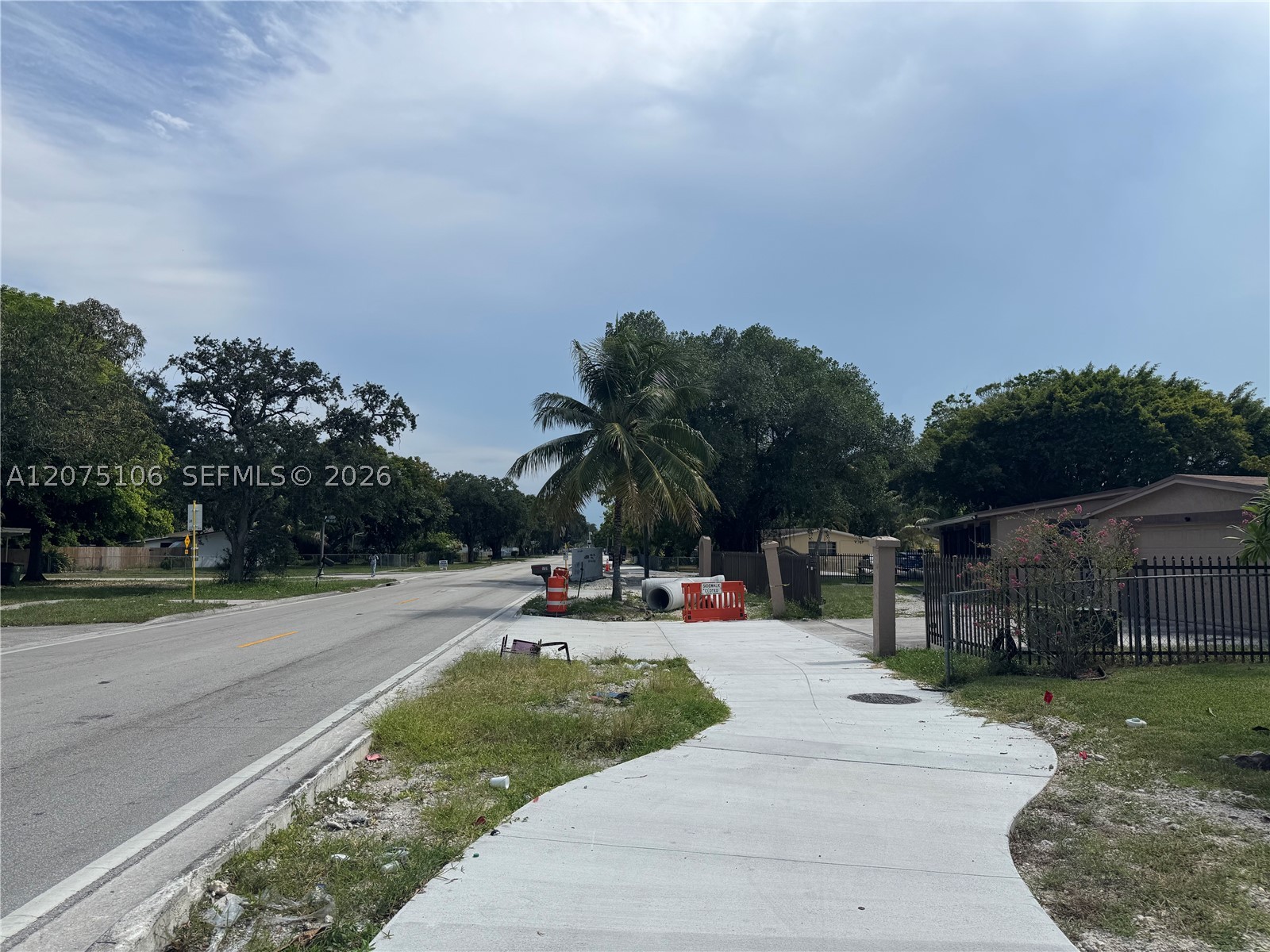 main property photo 19