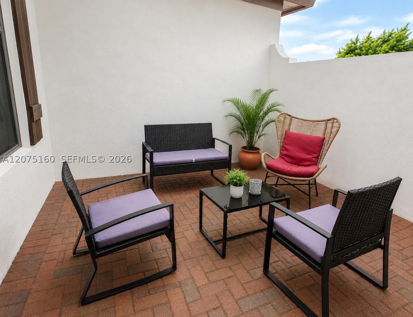 main property photo 44