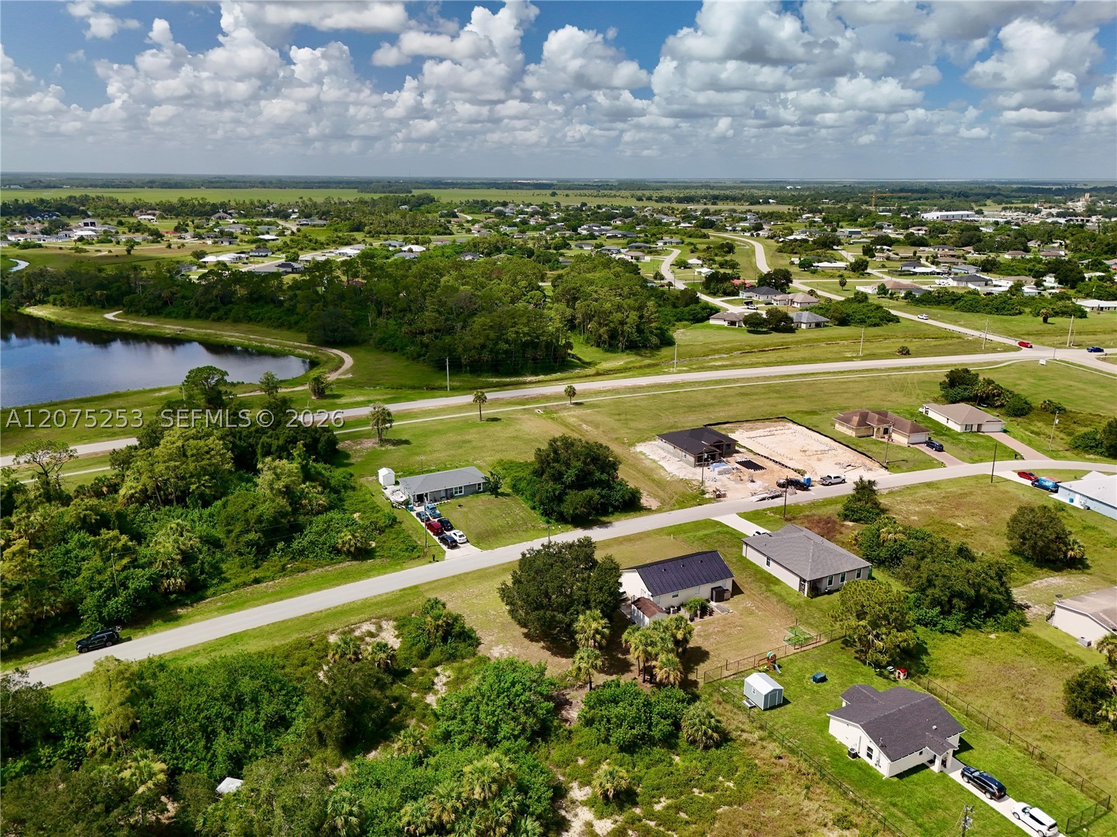 main property photo 13