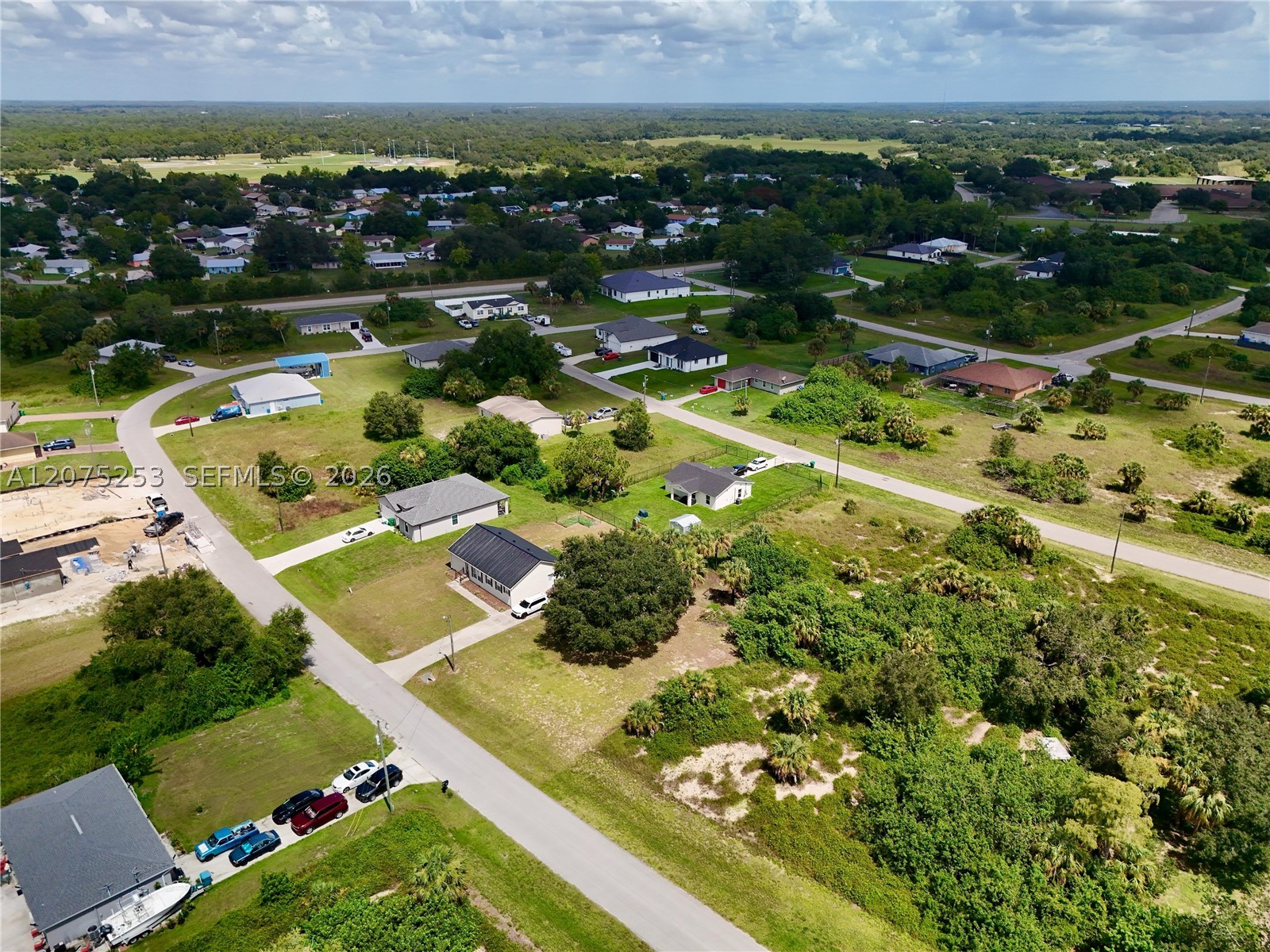 main property photo 18