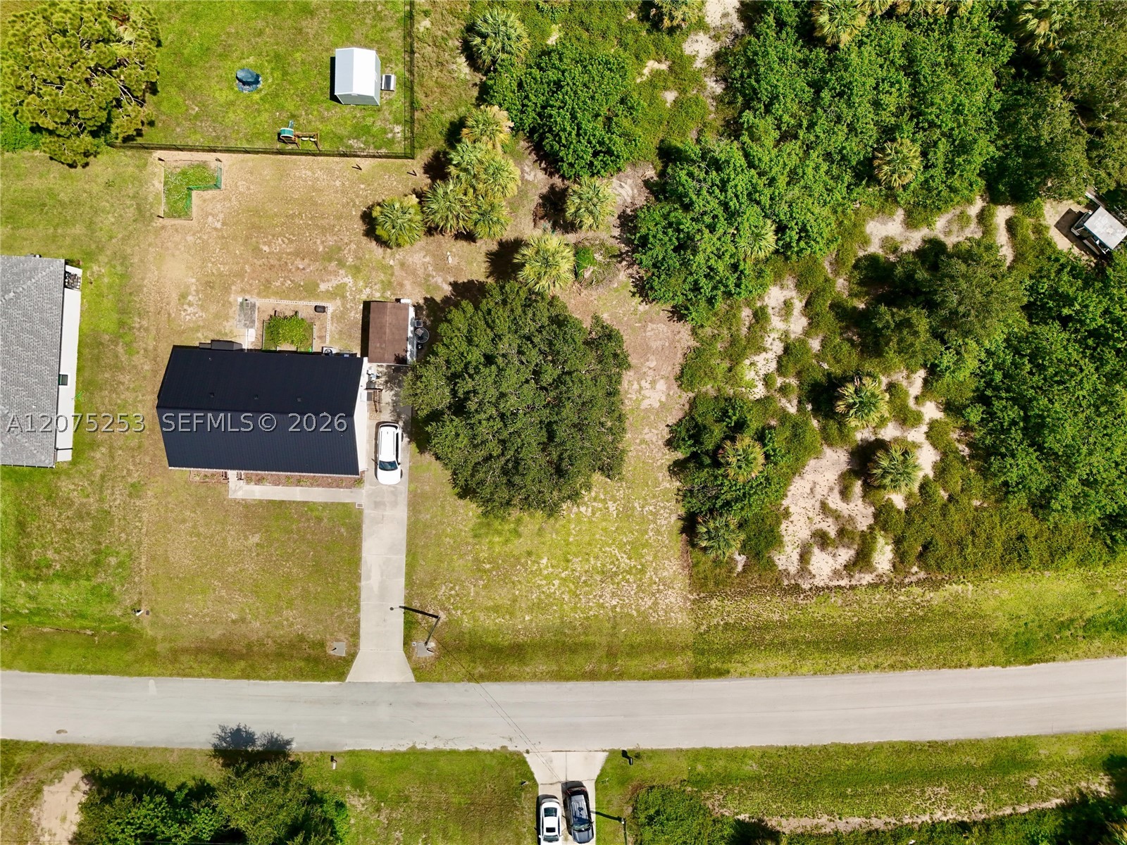 main property photo 44