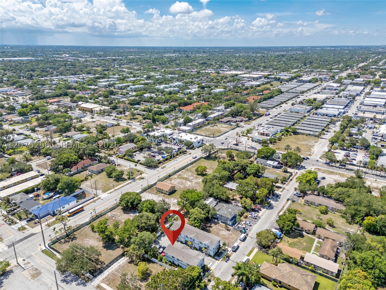 main property photo 32