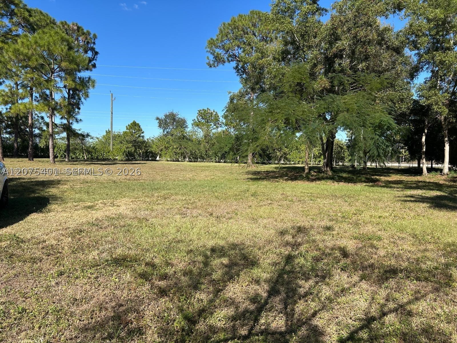 main property photo 13
