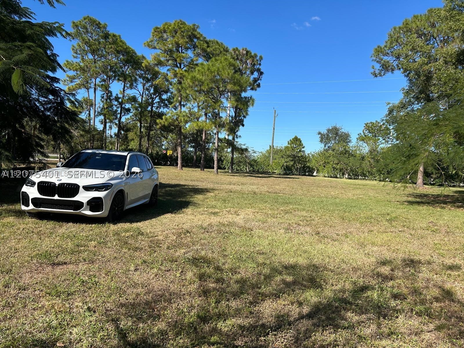 main property photo 23