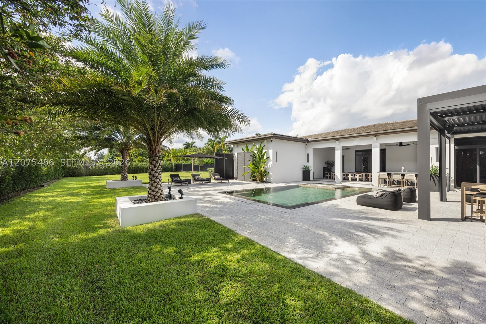 main property photo 46