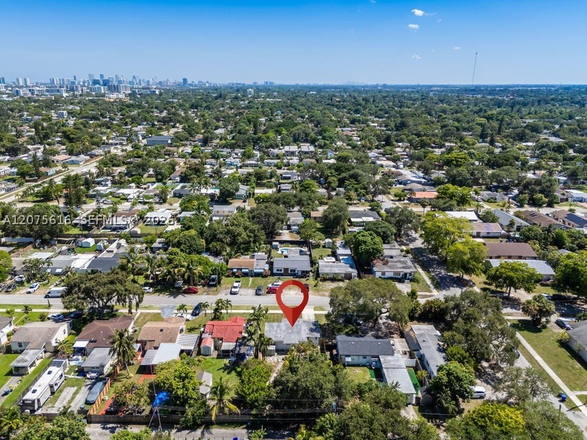 main property photo 37