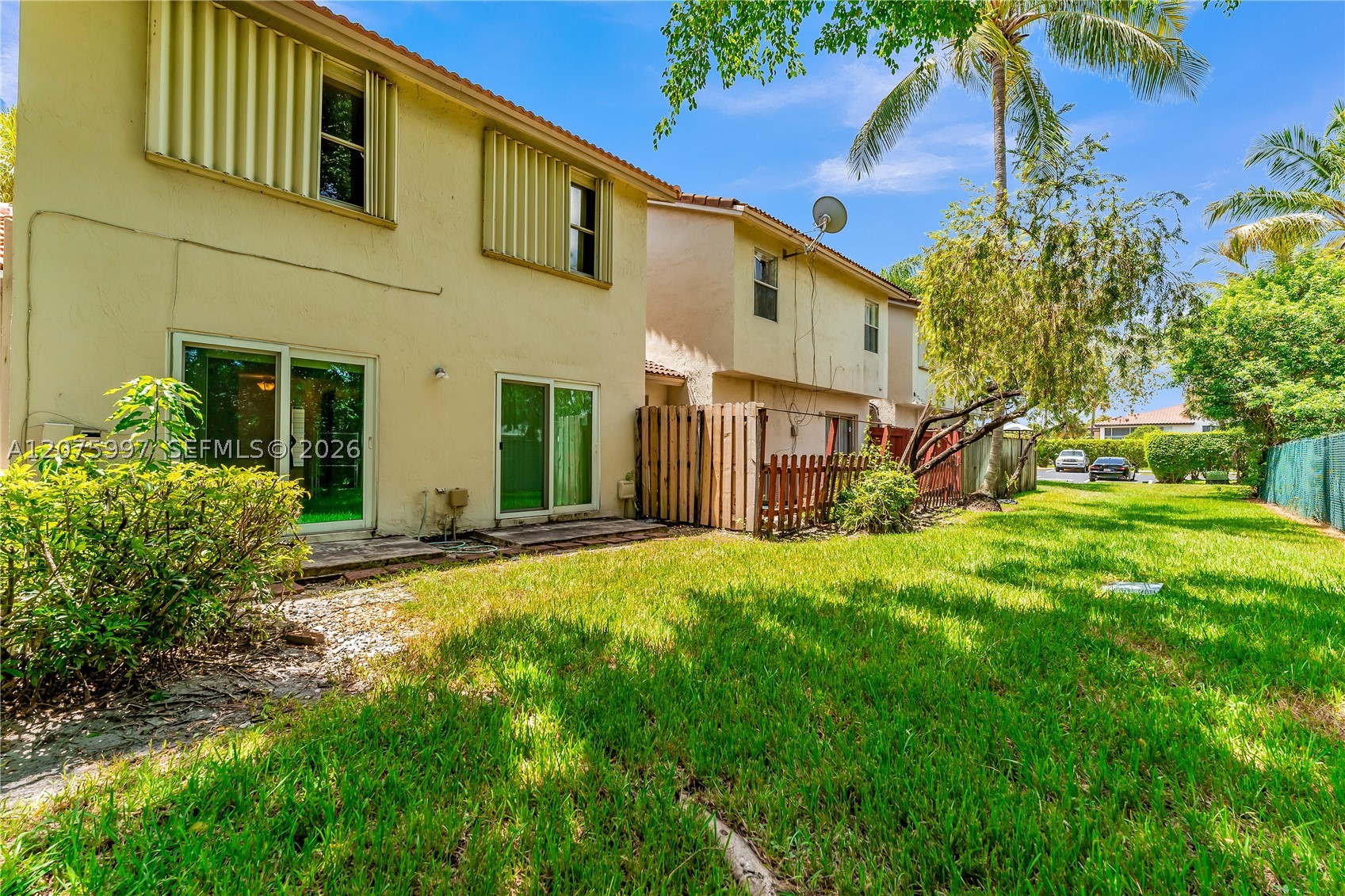 main property photo 39