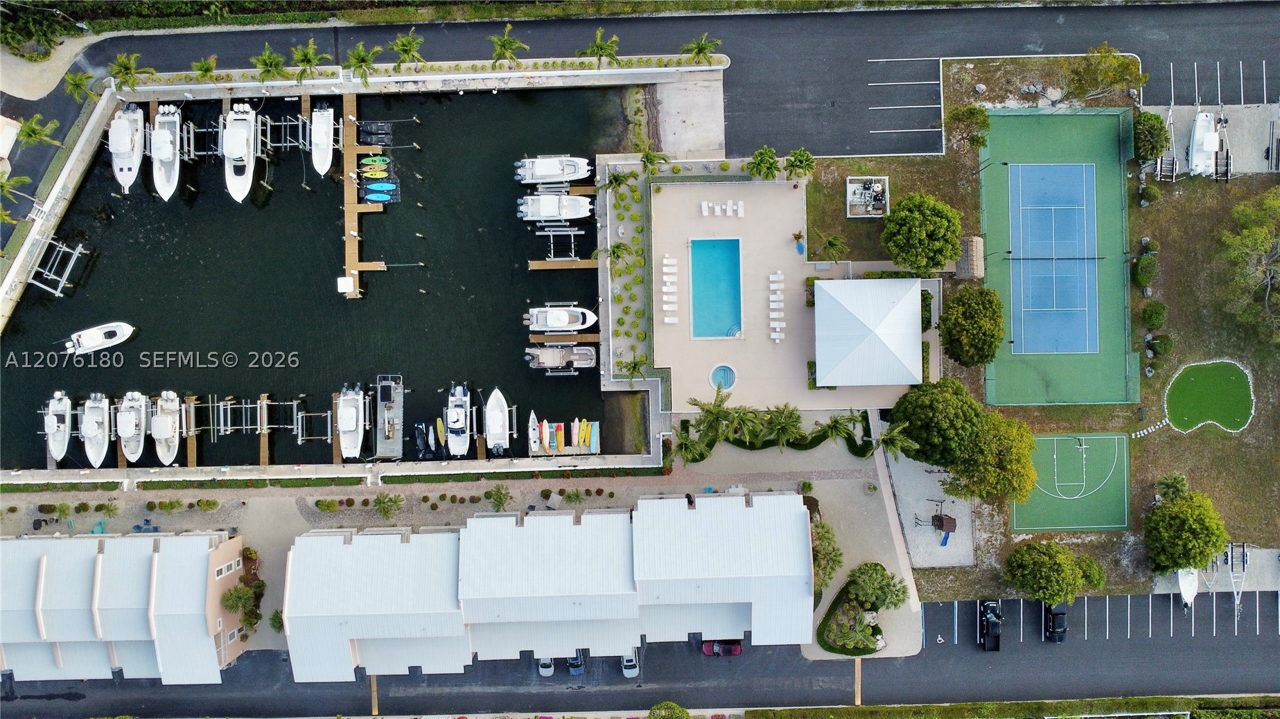 main property photo 26