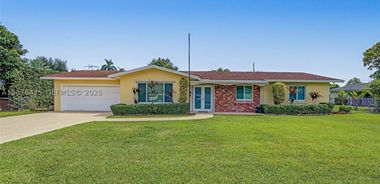 image of property with 3 Bed | 2 Bath | 1,651 Sqft