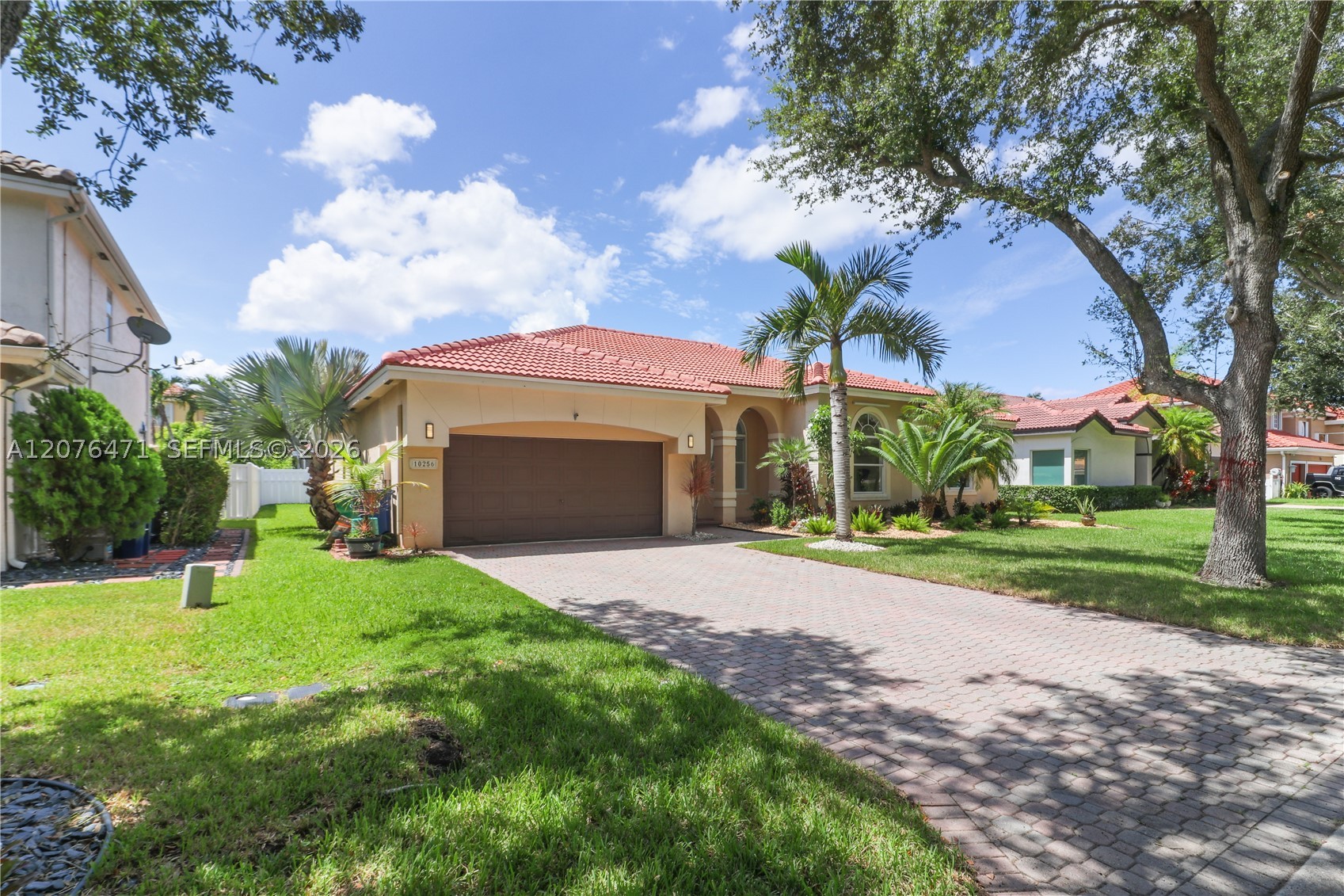 main property photo 46