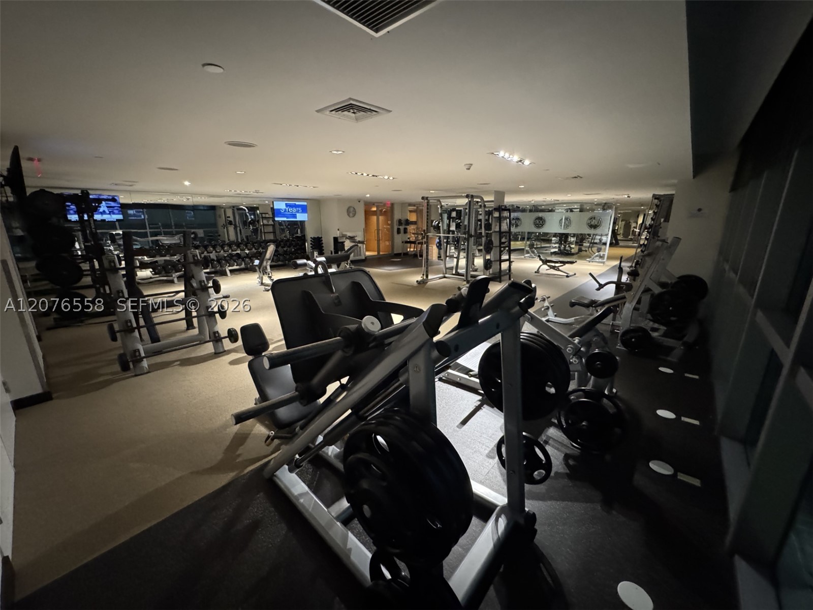 main property photo 41