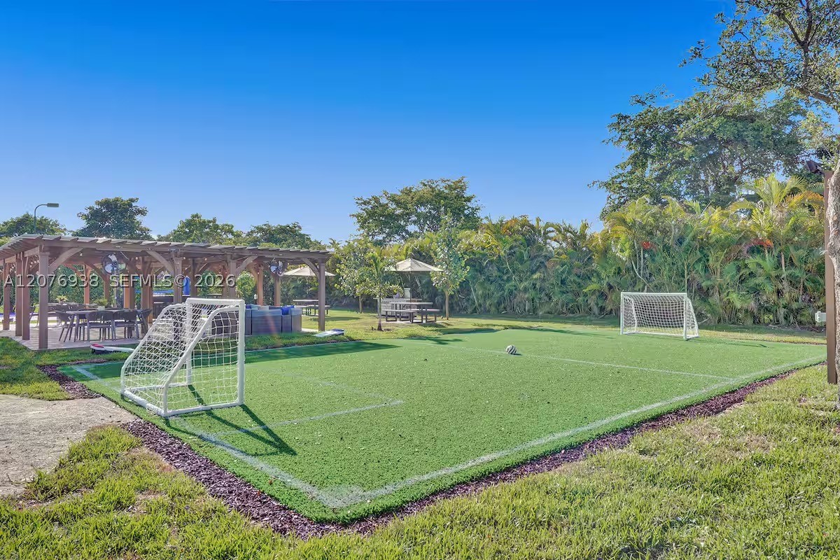main property photo 51