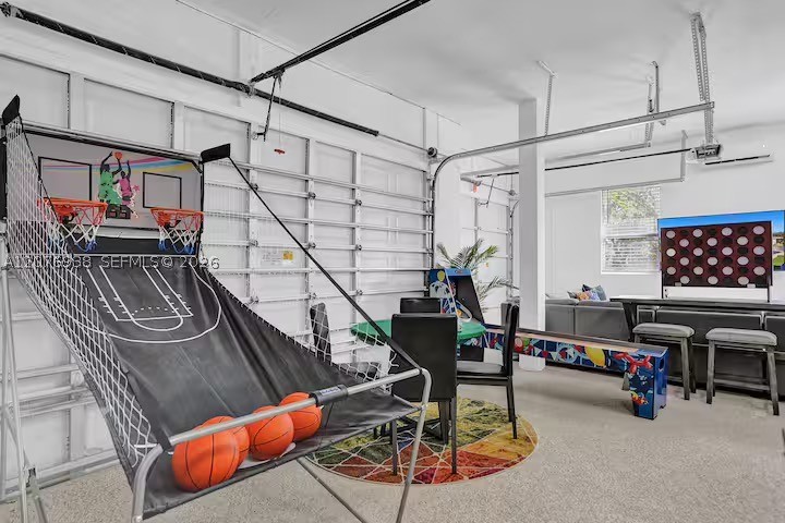 main property photo 59