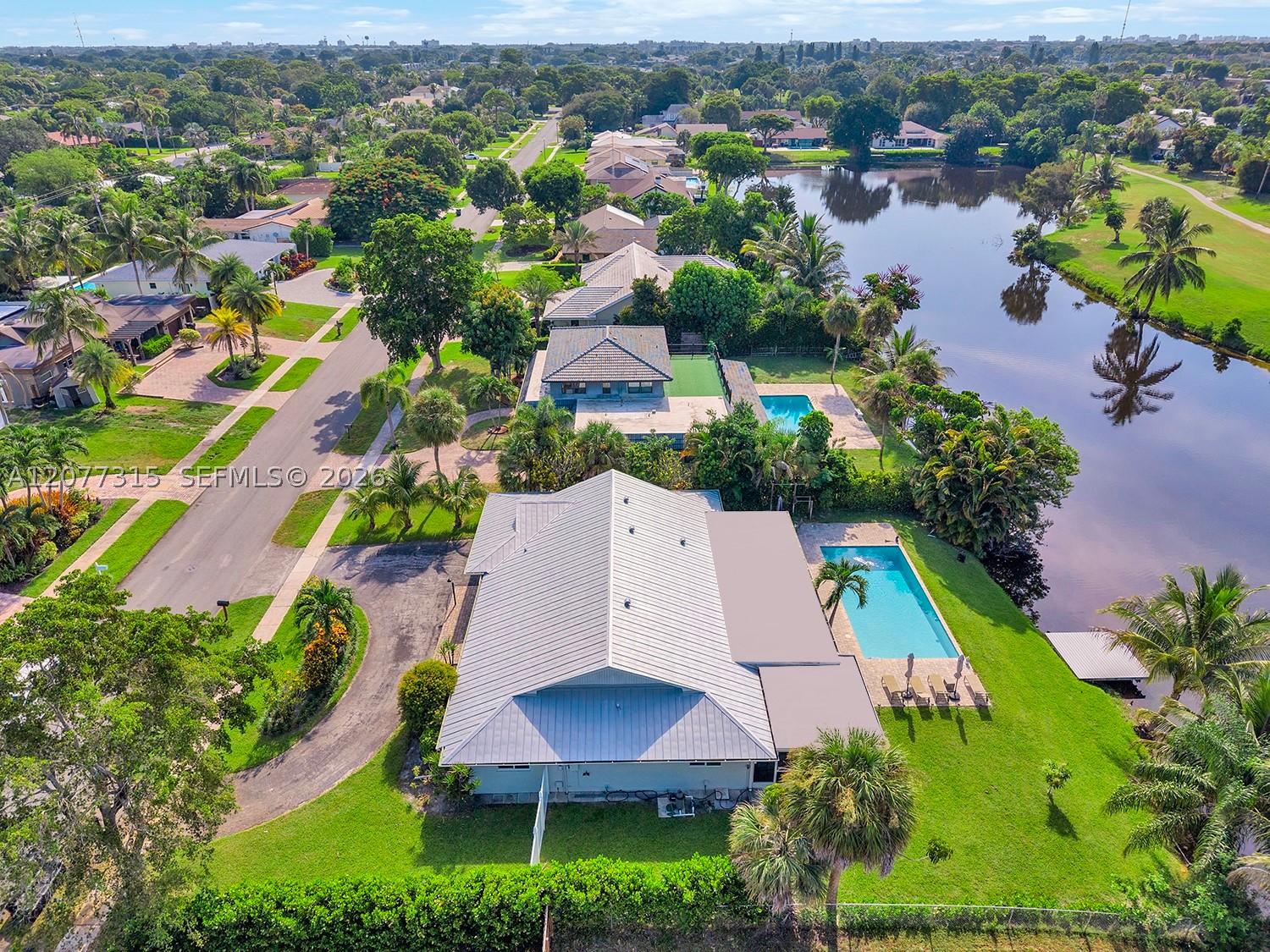 main property photo 2