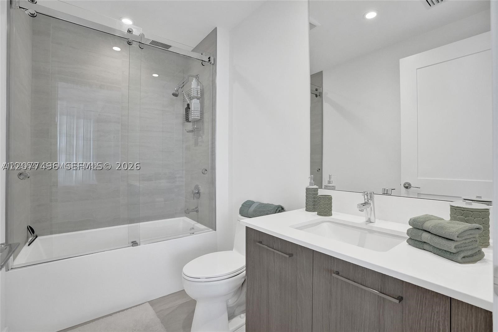 main property photo 64