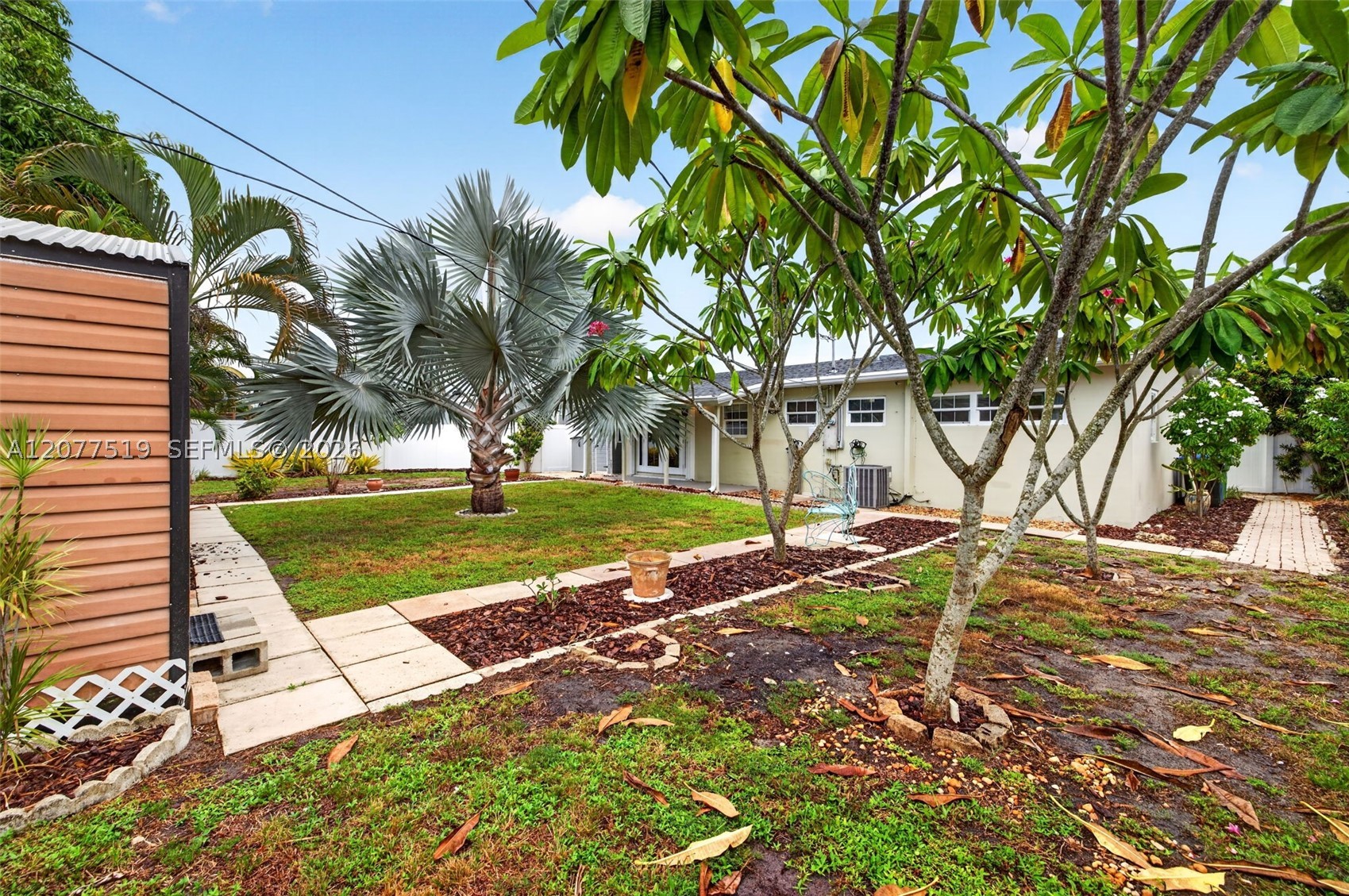 main property photo 50