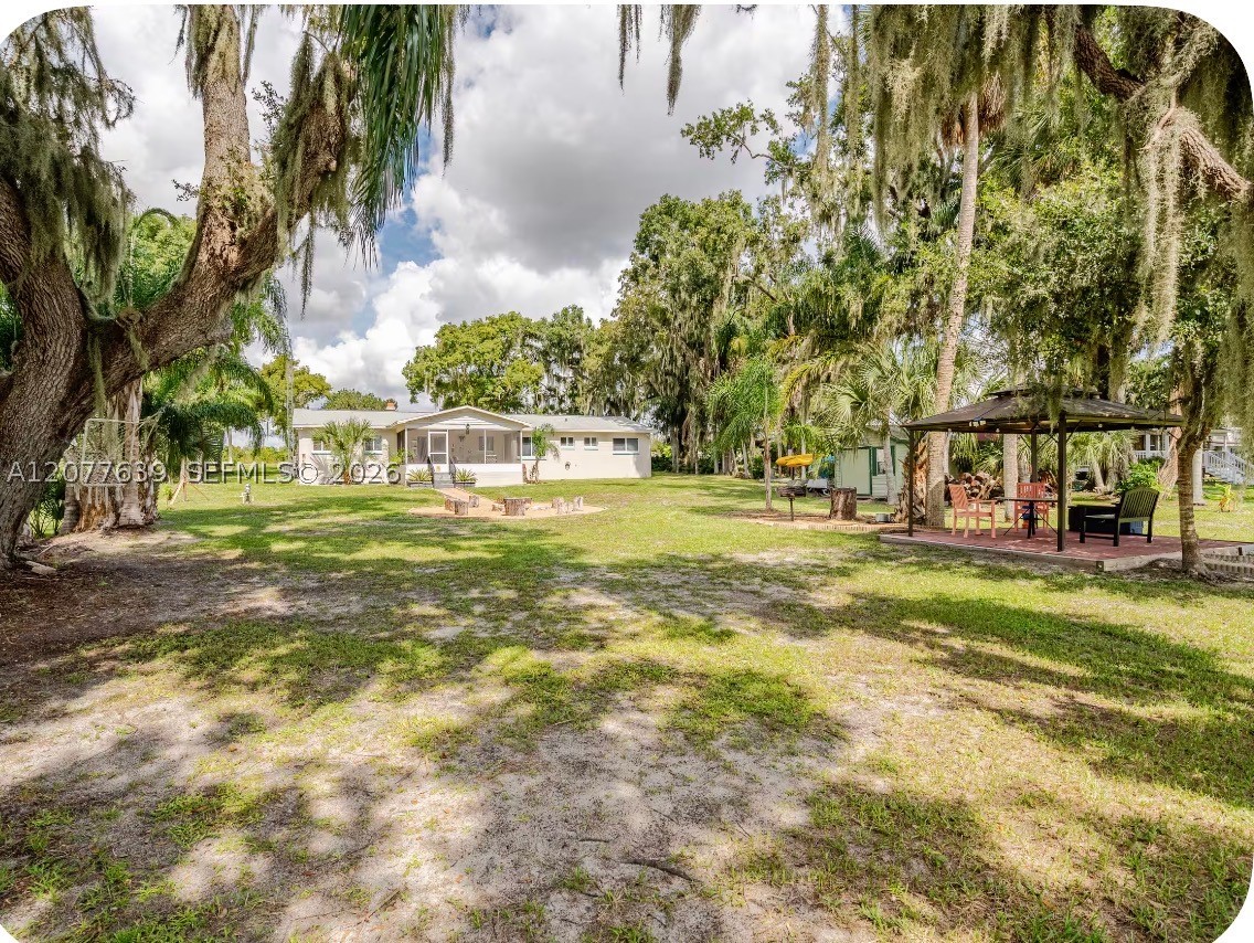 main property photo 26