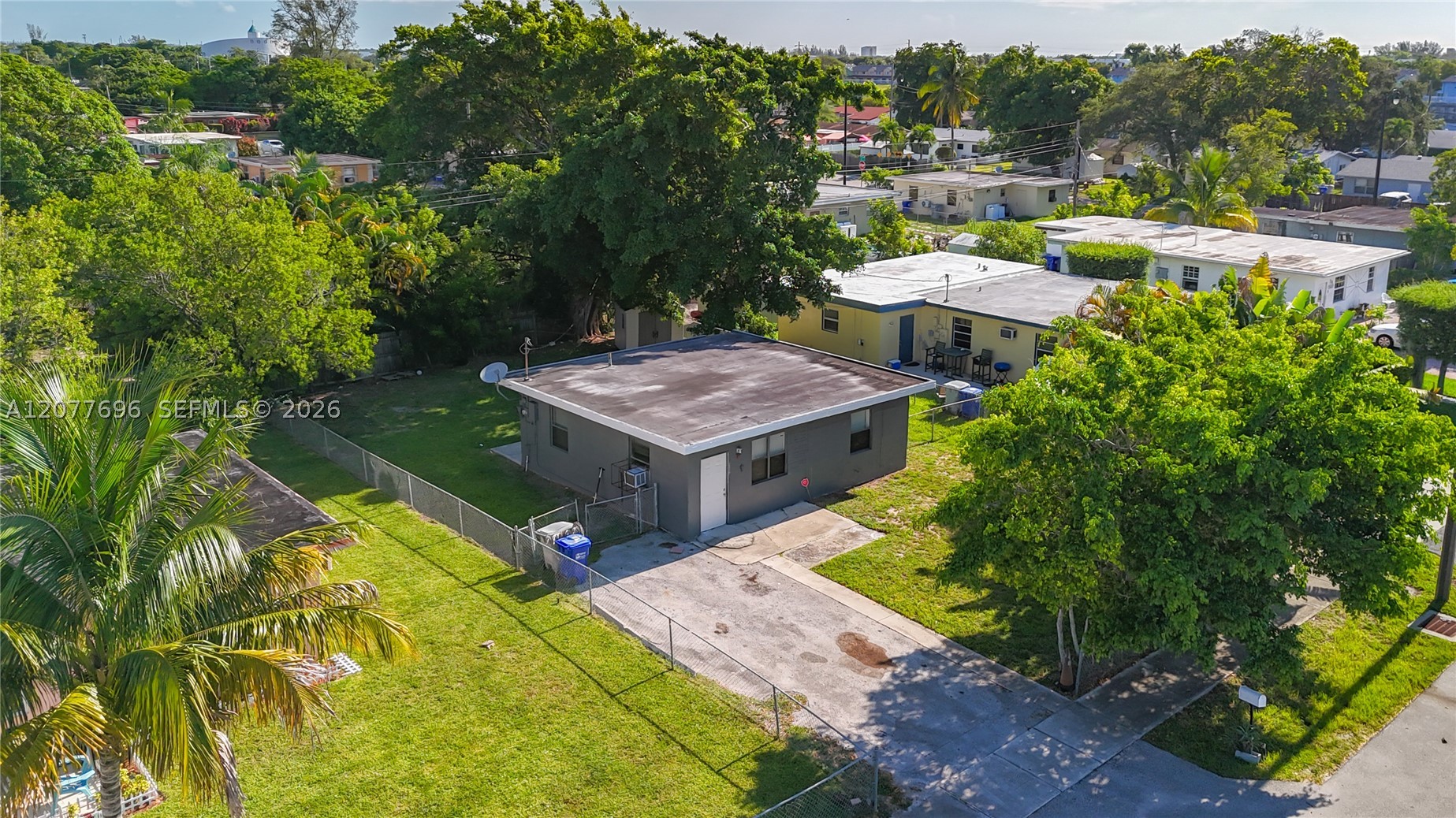 main property photo 27
