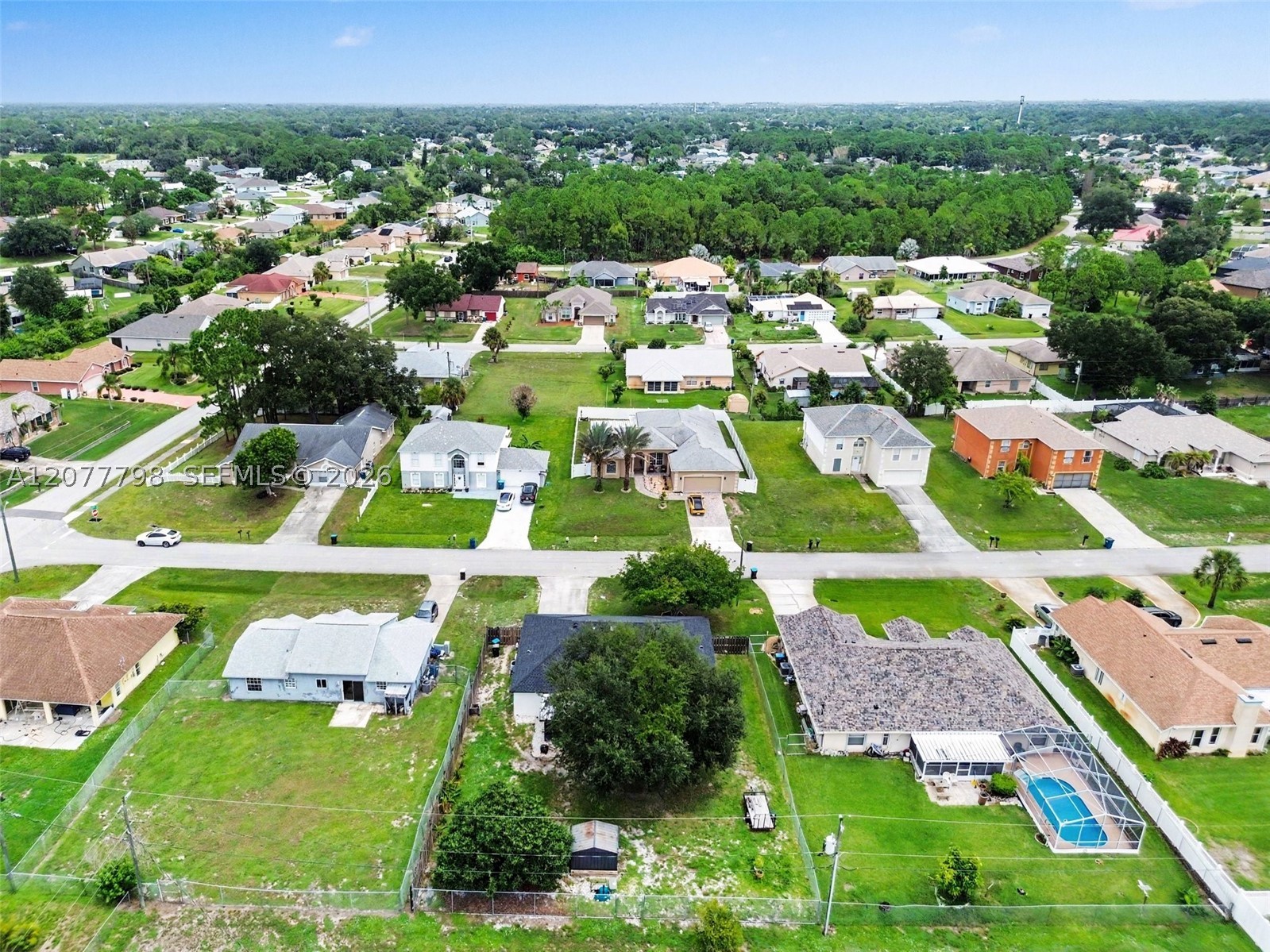main property photo 23
