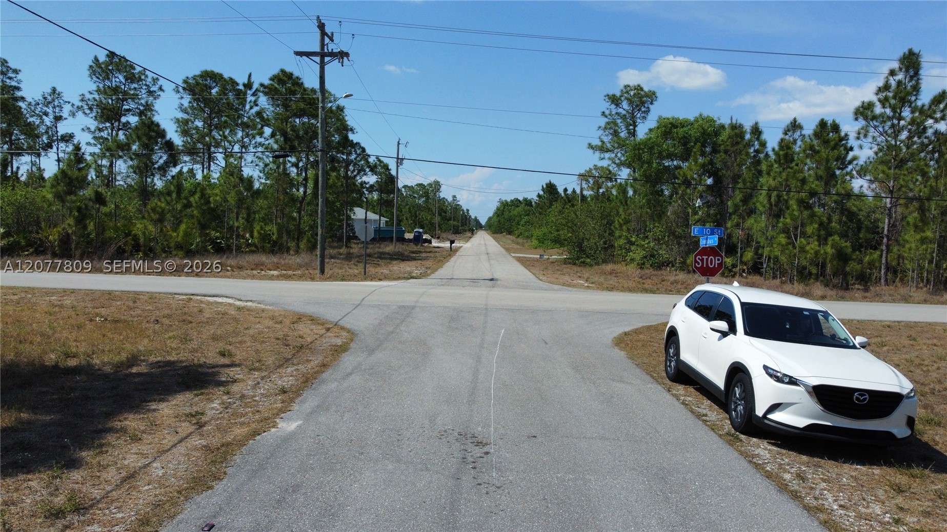 main property photo 11