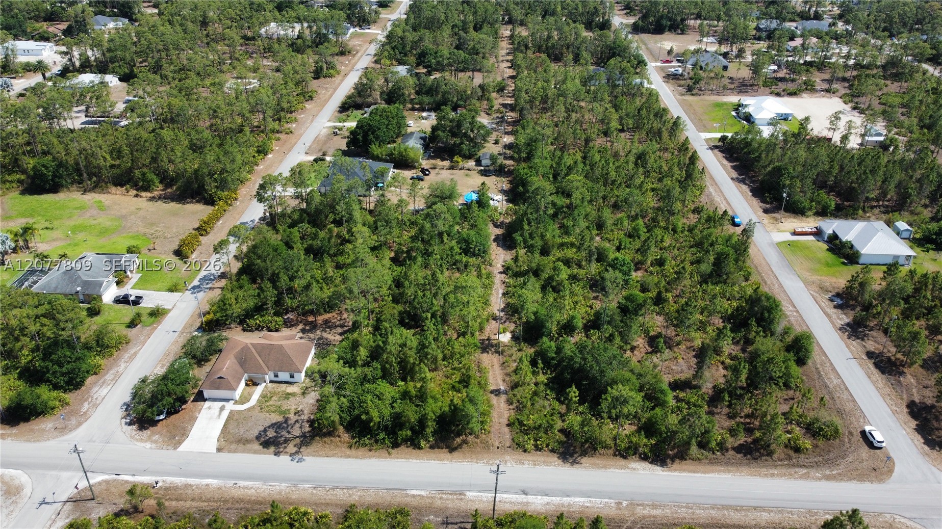 main property photo 5