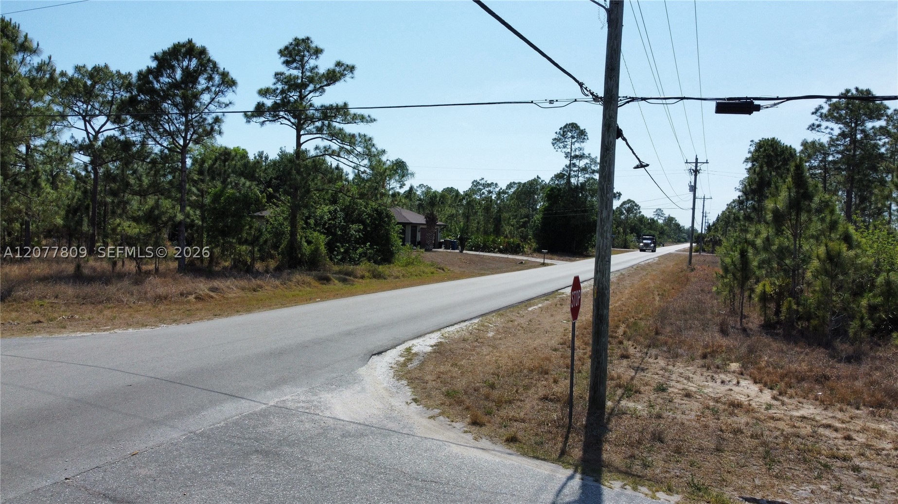 main property photo 8