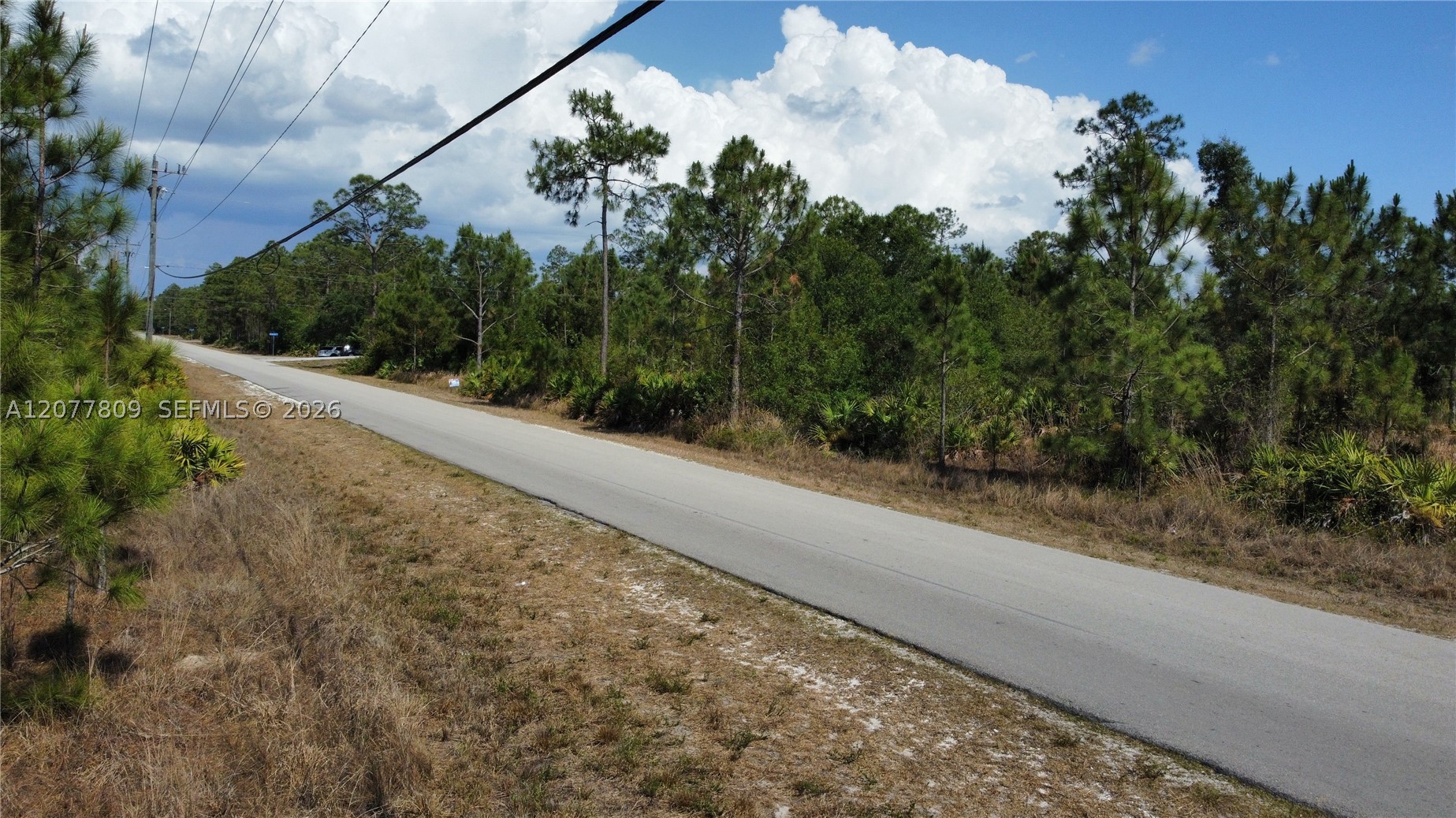main property photo 9