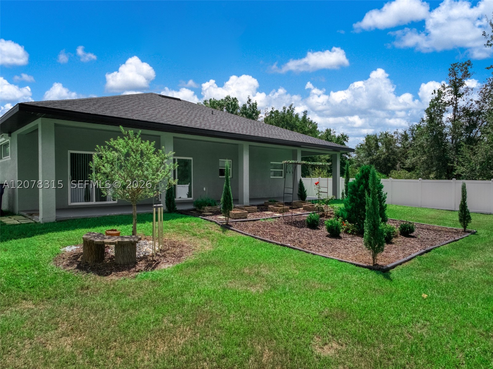 main property photo 50
