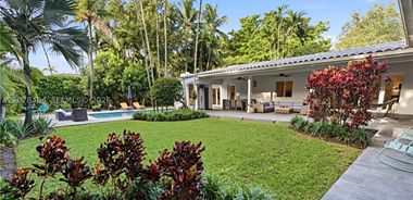 image of property with 3 Bed | 3 Bath | 2,842 Sqft