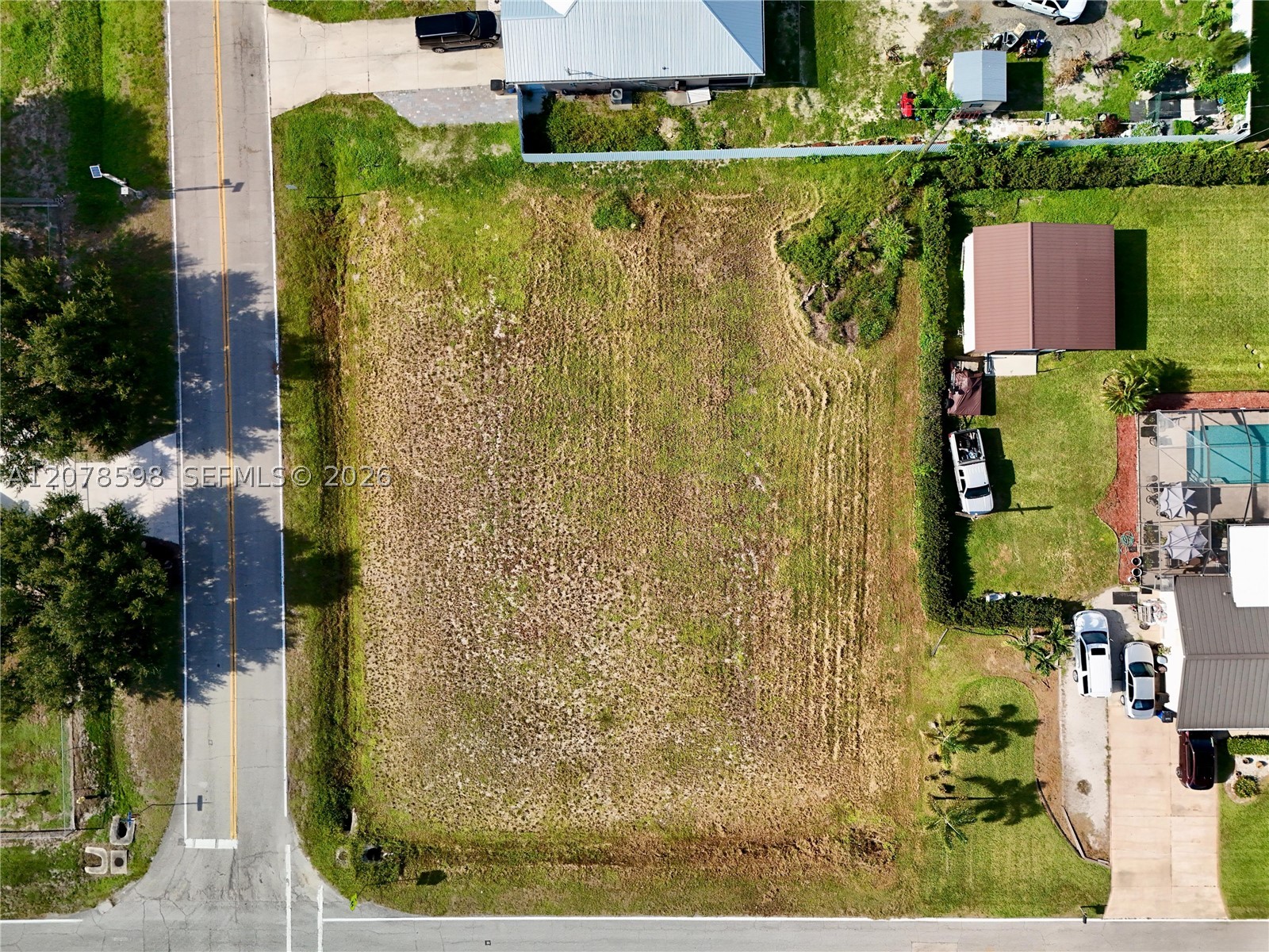 main property photo 46
