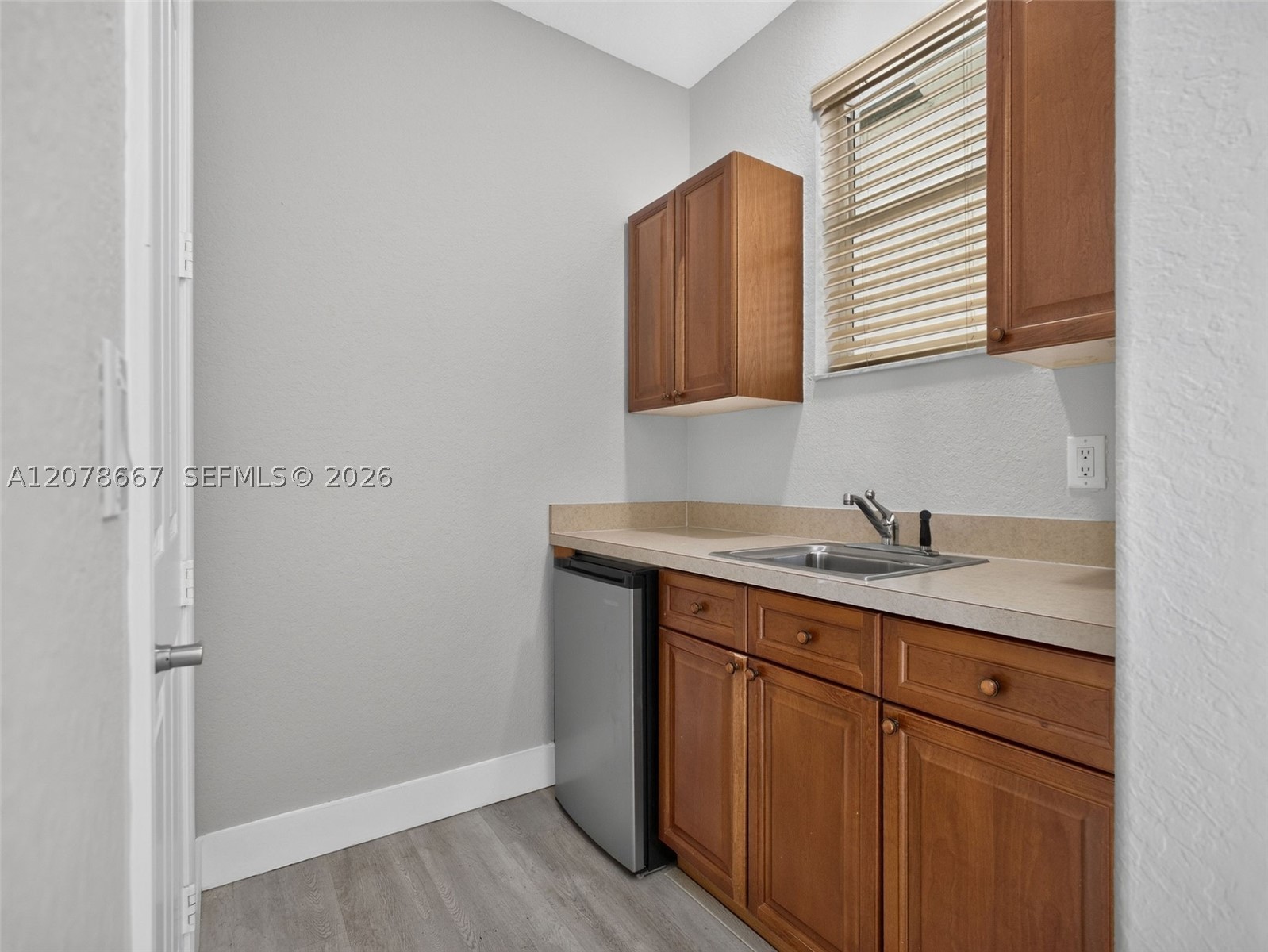 main property photo 107