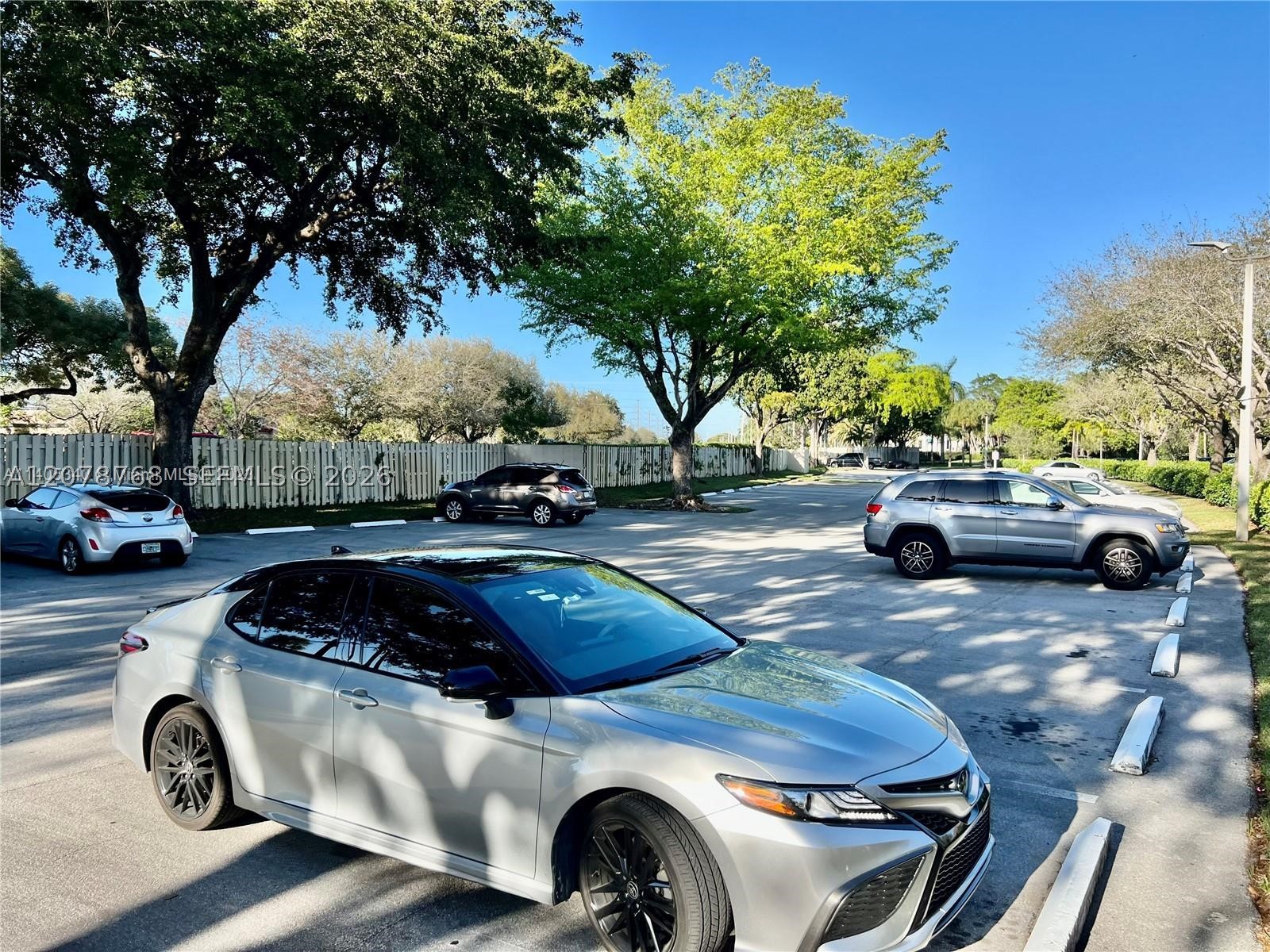 main property photo 30