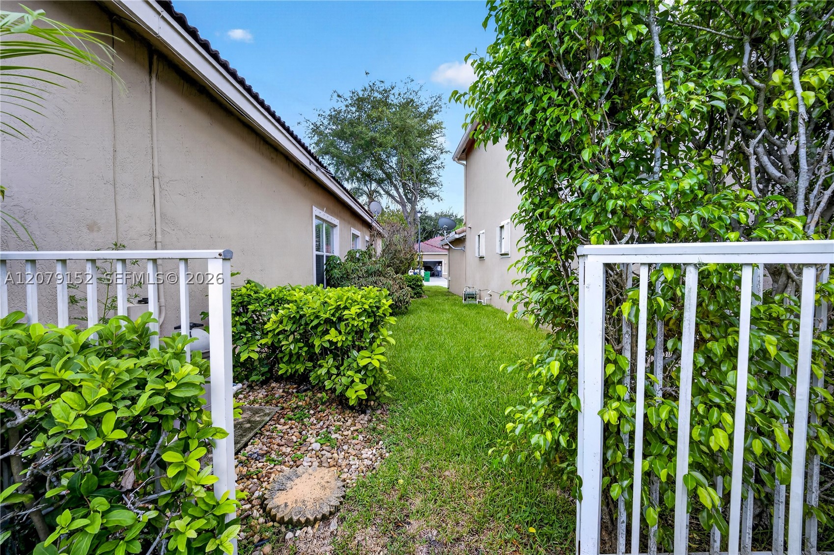 main property photo 53