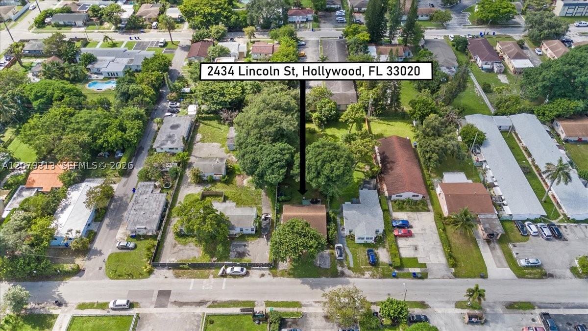 main property photo 37