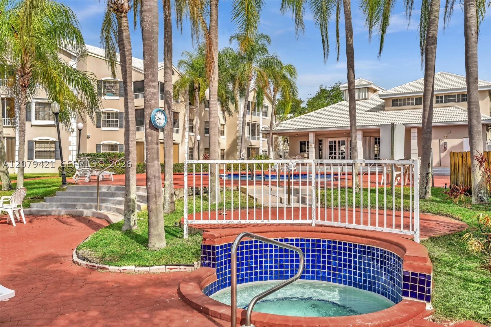 main property photo 24
