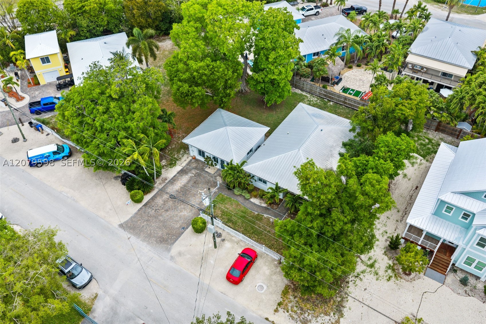 main property photo 22